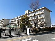 【小学校】大垣市立静里小学校まで550ｍ