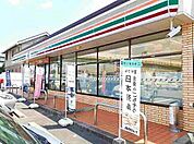 【コンビニエンスストア】セブンイレブン　浅野大曲り店まで450ｍ