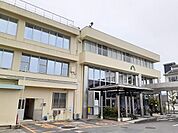 【市役所・区役所】亀山市役所まで2100ｍ