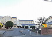【小学校】市立外野小学校まで450ｍ