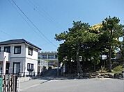 【小学校】大塚小学校まで1300ｍ