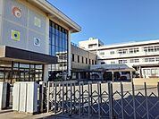 【小学校】壬生町立壬生小学校まで550ｍ