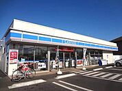 【コンビニエンスストア】ローソン阿見霞台店まで500ｍ