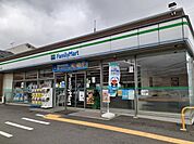 【コンビニエンスストア】ファミリーマート 久我石原町店まで270ｍ