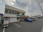 【スーパー】ローソンストア100岡崎緑丘店まで900ｍ