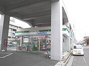【コンビニエンスストア】ファミリーマート立石6丁目店まで230ｍ