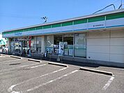 【コンビニエンスストア】ファミリーマート泉大津虫取店まで650ｍ