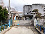 【小学校】吉浜小学校まで170ｍ