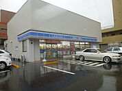 【コンビニエンスストア】ローソン花畑一丁目店まで447ｍ