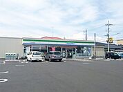 【コンビニエンスストア】ファミリーマート水戸元吉田西店まで650ｍ