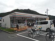 【コンビニエンスストア】セブンイレブン秦野河原町店まで570ｍ