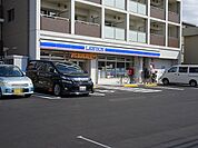 【コンビニエンスストア】ローソン静岡東瀬名町店まで19ｍ