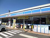 【コンビニエンスストア】ローソン　江南市役所東店まで450ｍ