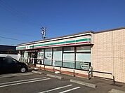 【コンビニエンスストア】セブンイレブン  前飛保町店まで550ｍ