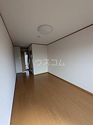 アムール右京 2階1Kのリビング/ダイニング