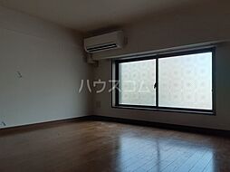 ヴィアーレＭ 203 2階2Kのリビング/ダイニング