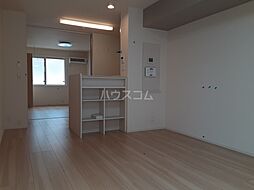 明楽　A棟 105 1階1LDKのリビング/ダイニング