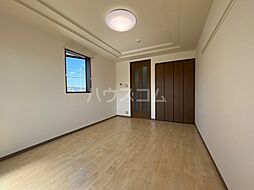 アイサンハイム 203