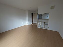 JR武蔵野線 越谷レイクタウン駅 徒歩16分の賃貸アパート 2階1LDKのリビング/ダイニング