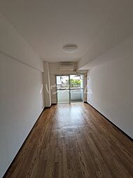 JR中央線 八王子駅 徒歩15分の賃貸マンション 1階ワンルームのリビング/ダイニング