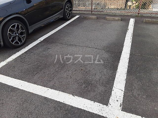 7 / 12