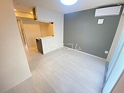 ワイズ　カーサ 105 1階2LDKのリビング/ダイニング