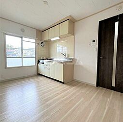 東急田園都市線 田奈駅 徒歩5分の賃貸マンション 4階2DKのリビング/ダイニング