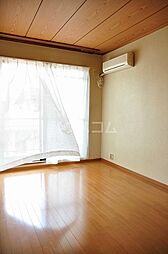 ロードサイドハウス 2階1Kのリビング/ダイニング