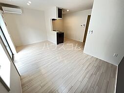 イーストブルー 1階1LDKのリビング/ダイニング