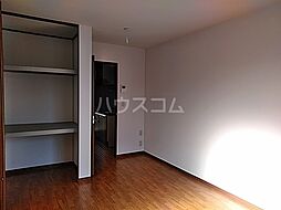 リバーバード 2階1Kのリビング/ダイニング