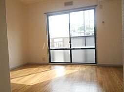 リバーヒルズ　Ｃ棟 202 2階1Kのリビング/ダイニング