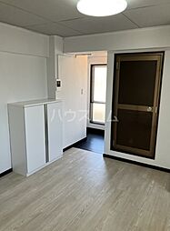 オレンジコート大森 305 3階2DKのリビング/ダイニング