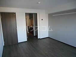 レアフージュ 201 2階1Kのリビング/ダイニング