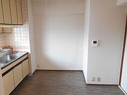 エクレール高辻 1階2DKのリビング/ダイニング