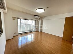 アドミール桜山 204 2階1LDKのリビング/ダイニング