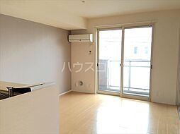 JR武蔵野線 吉川美南駅 徒歩8分の賃貸アパート 1階2LDKのリビング/ダイニング