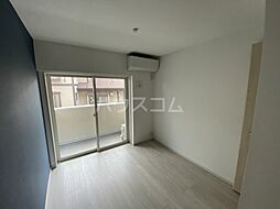 ＭＥＬＤＩＡ新検見川III 1階1Kのリビング/ダイニング