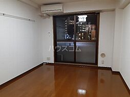 ギンガム瑞江 4階1Kのリビング/ダイニング