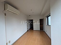 アドヴァンス川崎 205 2階1Kのリビング/ダイニング