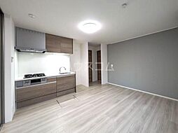 Ｆｌｏｒａ 102 1階2LDKのリビング/ダイニング