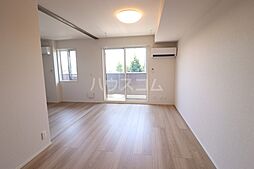 セラヴィ南町 302 3階2LDKのリビング/ダイニング