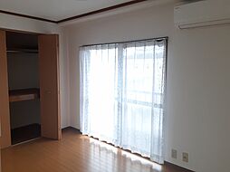 グランドール新小岩 2階2DKのリビング/ダイニング