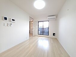 JR筑肥線 波多江駅 徒歩2分の賃貸アパート 2階1LDKのリビング/ダイニング