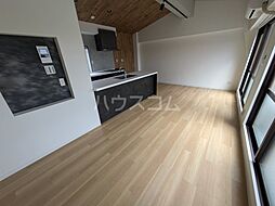 アドバンス東習志野 5階3LDKのリビング/ダイニング