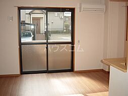 ブランシュール旭 1階1LDKのリビング/ダイニング