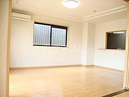 ラ・ウィンクル 1階2LDKのリビング/ダイニング