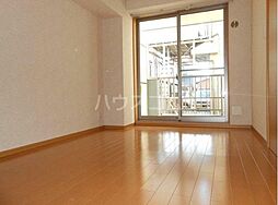 シャインヒル　III 303