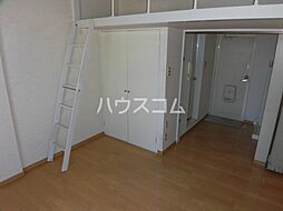 レジデンス北五味塚 110 1階ワンルームのリビング/ダイニング