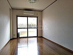 東京メトロ東西線 葛西駅 徒歩8分の賃貸マンション 1階1Kのリビング/ダイニング