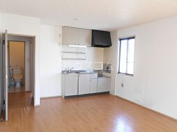 ラフィーネ 201 2階2LDKのリビング/ダイニング